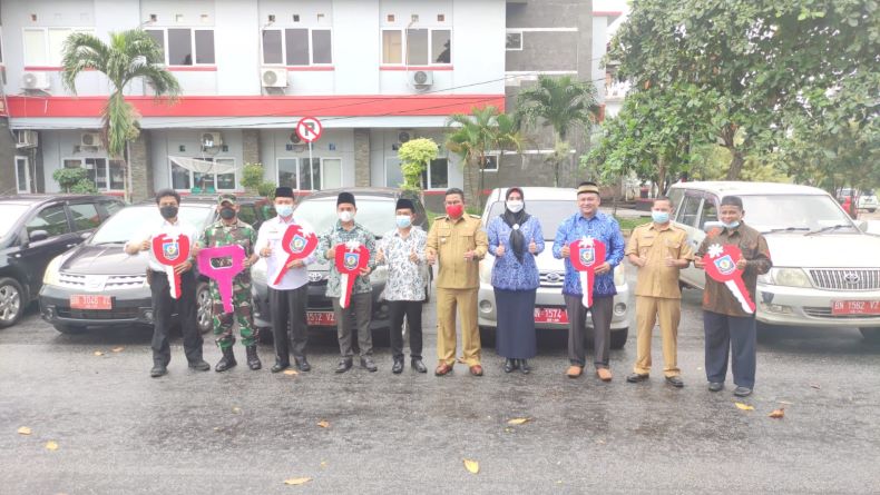 title 5 Organisasi Keagamaan Dapat Hibah Mobil Operasional dari Pemkab Bangka Selatan 5 Organisasi Keagamaan Dapat Hibah Mobil Operasional dari Pemkab Bangka Selatan