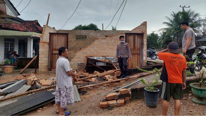 143 Rumah di Desa Bencah Bangka Selatan Rusak Diterjang Angin Puting Beliung