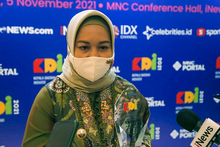 Wali Kota Mojokerto Raih KDI 2021 Berkat Inovasi Inkubasi Wirausaha