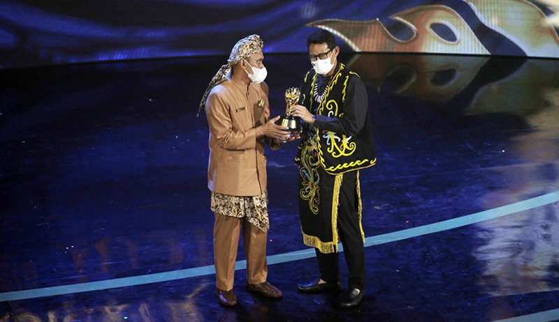 Sandiaga Uno : dari Desa Membangun Indonesia untuk Kebangkitan Ekonomi - Bagian 2