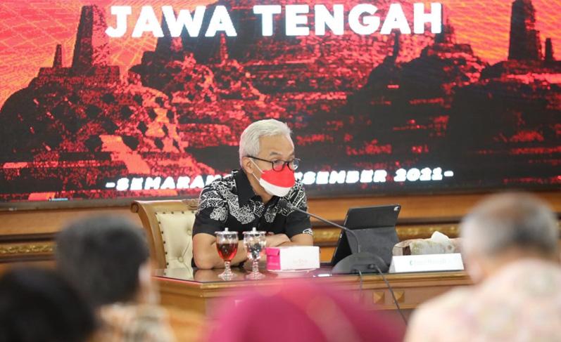 Ganjar Minta Warga Jateng Tak Bepergian selama Libur Nataru