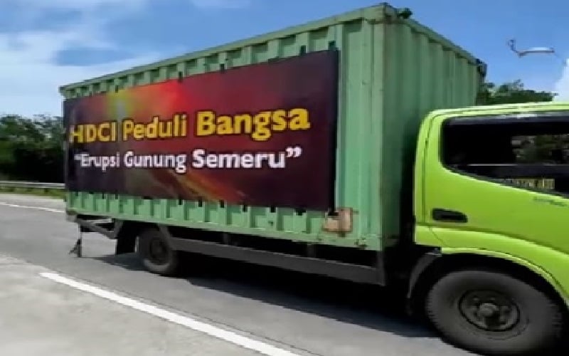 HDCI Kirim Bantuan untuk Korban Erupsi Gunung Semeru di Lumajang