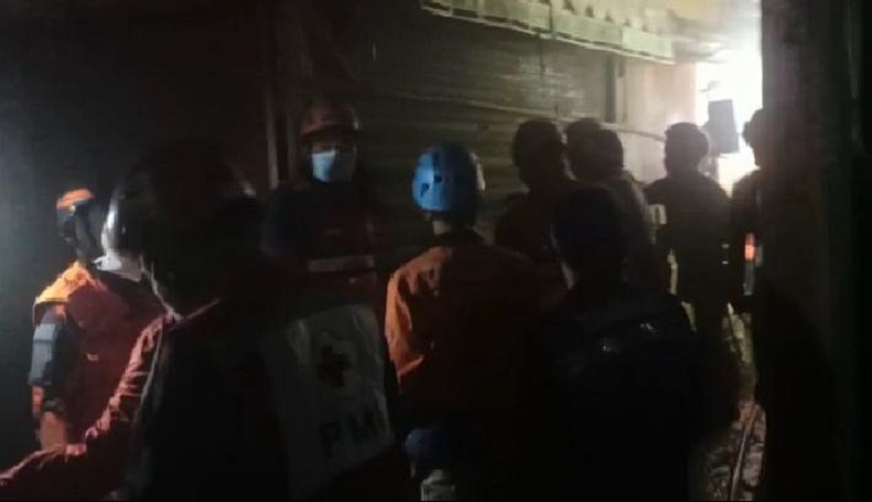 Kios di Pasar Gudang Sukabumi Ludes Terbakar, Pedagang Rugi Rp100 Juta