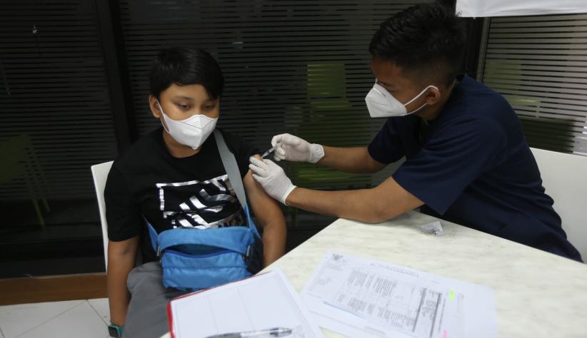 Sentra Vaksinasi MNC Peduli Memudahkan Masyarakat Mendapatkan Vaksin Covid-19 - Bagian 2