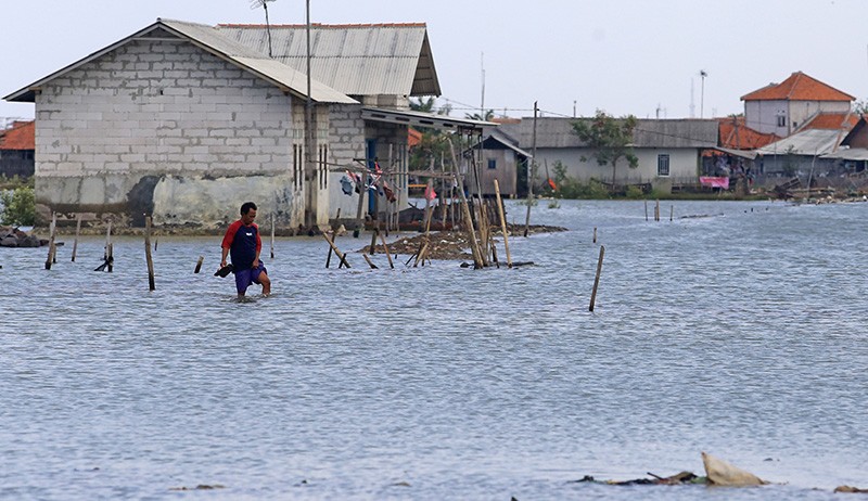 Foto Desa Eretan Wetan Indramayu Sudah Sebulan Terendam Banjir Rob - Bagian 2
