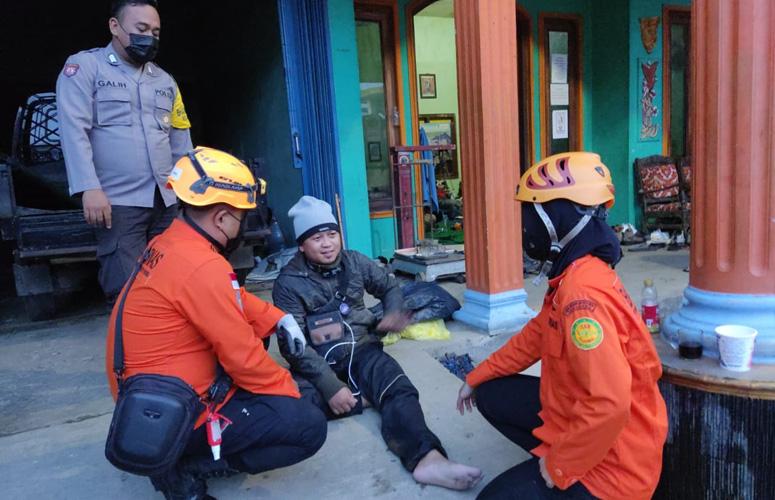 Alami Kelelahan di Gunung Merbabu, Pendaki asal Sidoarjo Ini Berhasil Dievakuasi