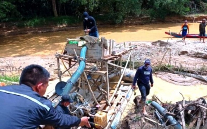 Polisi Tangkap 6 Penambang Emas Ilegal di Muratara, Pemodal Masih Dikejar