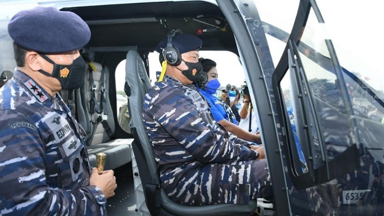 Dua Helikopter Latih Bell-505 Generasi Terbaru Perkuat Alutsista TNI AL