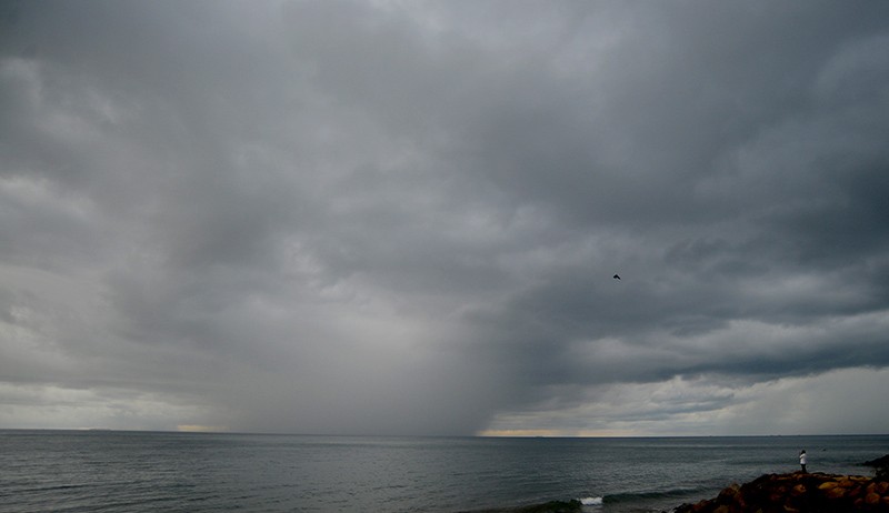 Waspada Cuaca Buruk di Sejumlah Kawasan Indonesia - Bagian 2