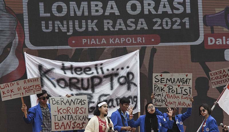 Momen Lomba Orasi Unjuk Rasa Perebutkan Piala Kapolri - Bagian 1