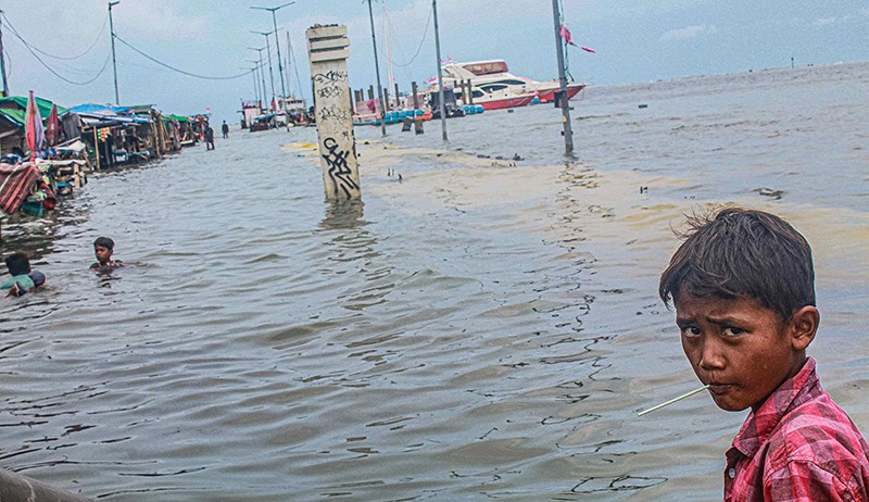 Dermaga Kali Adem Kembali Terendam Banjir Rob - Bagian 3