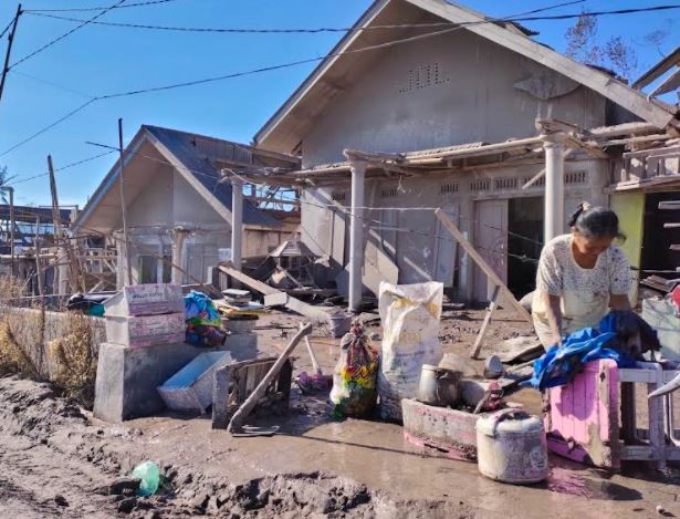 Keterlaluan, Hewan Ternak hingga Barang Pengungsi Erupsi Semeru Ludes Dijarah