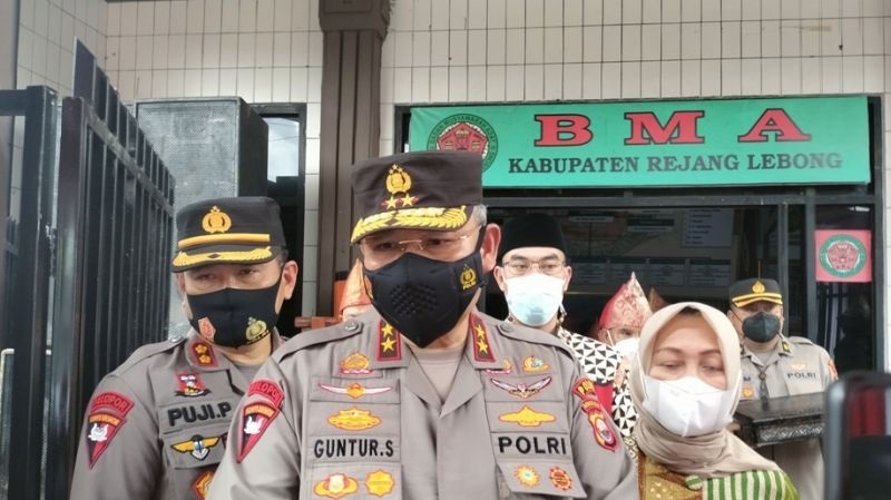 title Kapolda Bengkulu Minta Warga Tak Bepergian ke Luar Daerah selama Nataru Kapolda Bengkulu Minta Warga Tak Bepergian ke Luar Daerah selama Nataru