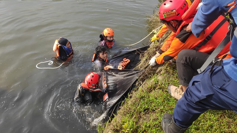 Lari dari Preman, Remaja di Makassar Tewas usai Lompat ke Sungai Pampang Makassar