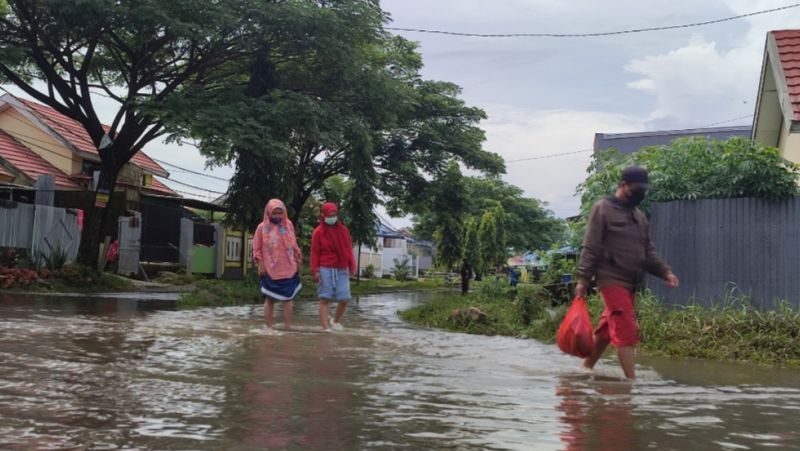 title 4.000-an Warga Makassar Terdampak Banjir Mulai Tinggalkan Lokasi Pengungsian 4.000-an Warga Makassar Terdampak Banjir Mulai Tinggalkan Lokasi Pengungsian