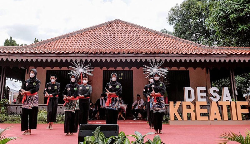 Kemenparekraf Luncurkan Desa Kreatif - Bagian 1