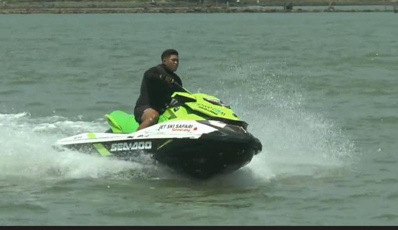 Pacu Adrenalin Jetski di Tengah Laut, Susur Hutan Mangrove hingga Karimunjawa