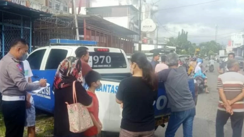 5 Mobil Terlibat Kecelakaan Beruntun di Padang