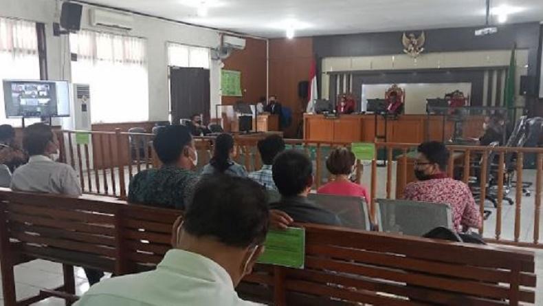 Hakim Tolak Eksepsi 5 Terdakwa Kasus Investasi Bodong Rp84,9 Miliar di Pekanbaru Hakim Tolak Eksepsi 5 Terdakwa Kasus Investasi Bodong Rp84,9 Miliar di Pekanbaru
