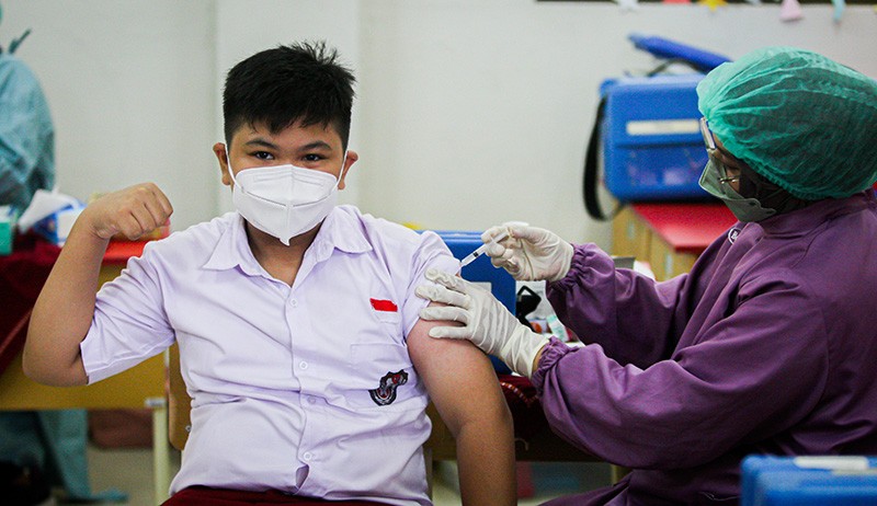 Ekspresi Anak Usia 6-11 Tahun Disuntik Vaksin Covid-19 - Bagian 4