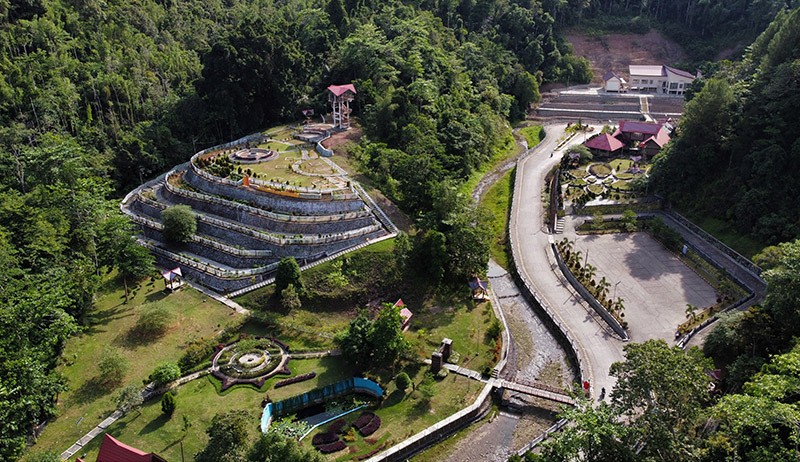 Kebun Raya Kendari Koleksi 140 Jenis Bunga Anggrek - Bagian 3