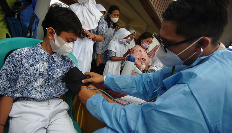 Antusiasme Anak Usia 6-11 Tahun Divaksin Covid-19 - Bagian 3