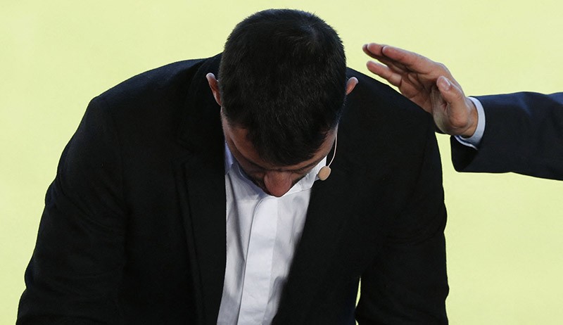 Penuh Emosional, Sergio Aguero Menangis Umumkan Pensiun - Bagian 3