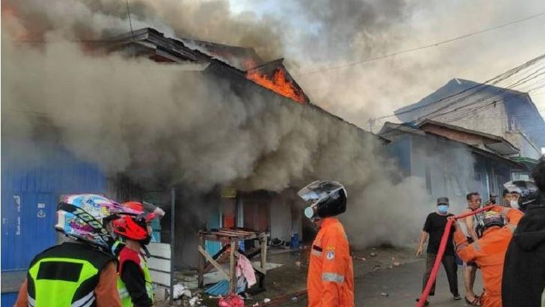 Kebakaran Hanguskan 40 Rumah Warga di Balikpapan, 300 KK Kehilangan Tempat Tinggal