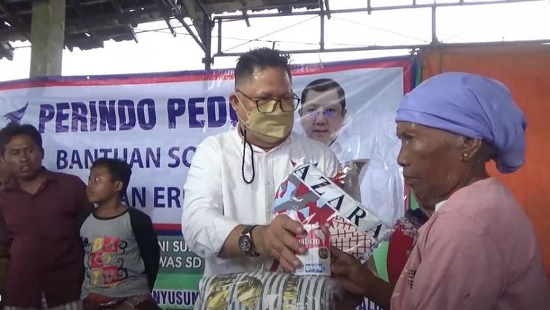 Bakti Sosial Partai Perindo, Salurkan Bantuan Korban Erupsi Semeru ke Posko Pengungsi