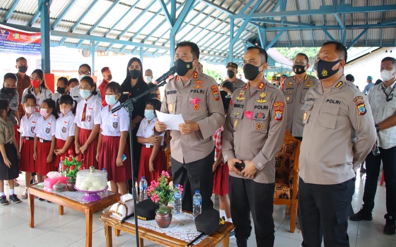 title Kapolda Sulut Tinjau Vaksinasi Anak-anak di Minut Kapolda Sulut Tinjau Vaksinasi Anak-anak di Minut