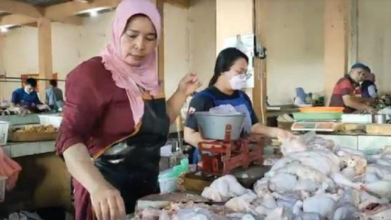 Harga Daging Ayam di Boyolali Merangkak Naik Jelang Natal dan Tahun Baru 