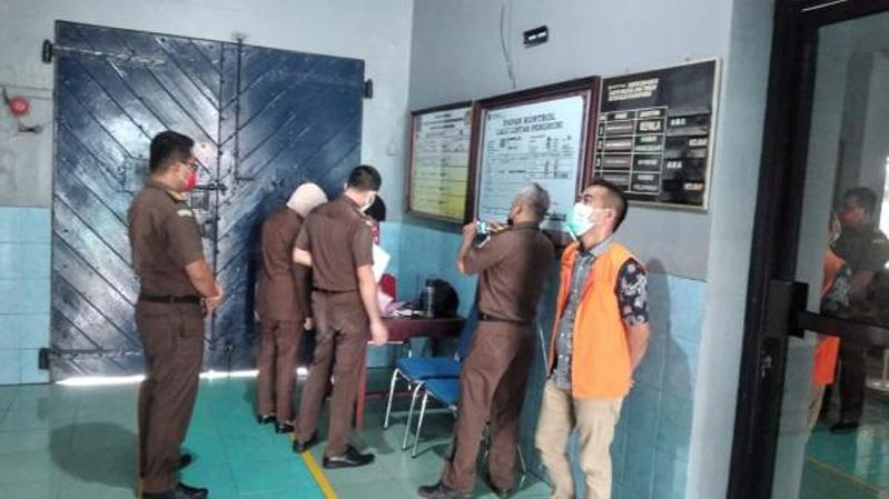 Kejari Purwokerto Jebloskan Pembobol Bank Jateng Rp1,8 Miliar ke Rutan Banyumas 