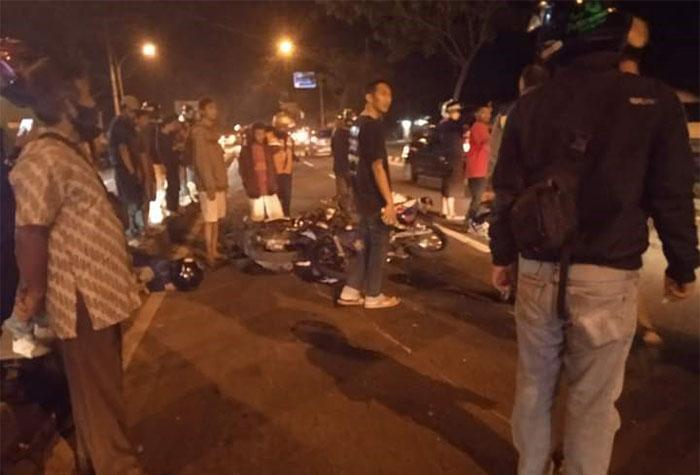 title 2 Pemotor di Jogja Tewas dalam Kecelakaan di Ring Road Giwangan 2 Pemotor di Jogja Tewas dalam Kecelakaan di Ring Road Giwangan