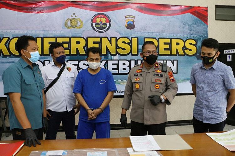 Polisi Ungkap Penipuan, Uang Ratusan Juta Dihabiskan Pelaku Untuk Berjudi