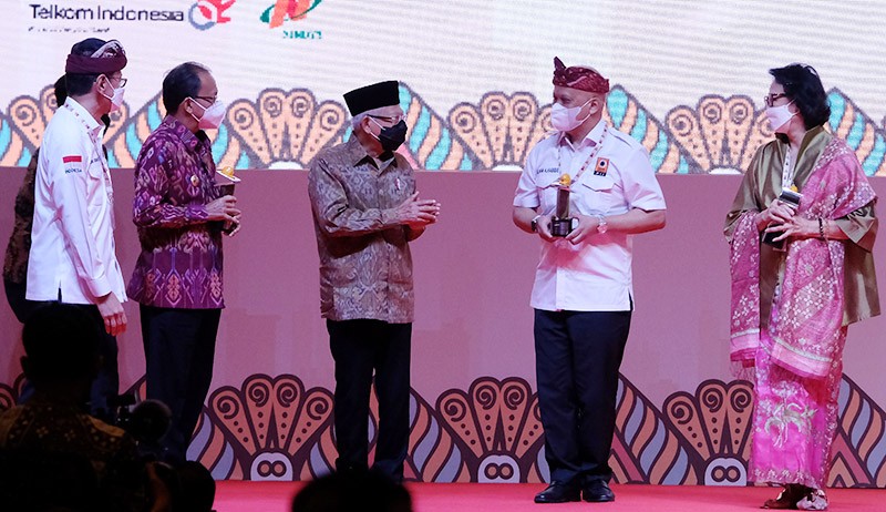 Wapres Ma'ruf Amin Buka Kongres Persatuan Insinyur Indonesia - Bagian 2