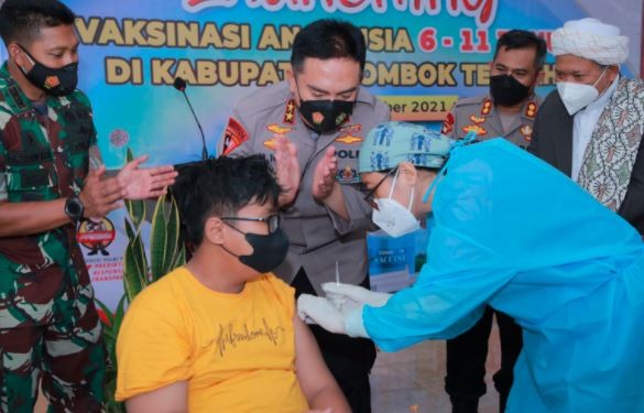Kick Off Vaksinasi Usia 6-11 Tahun, Kapolda NTB: Anak-anak Harus Kita Beri Perlindungan