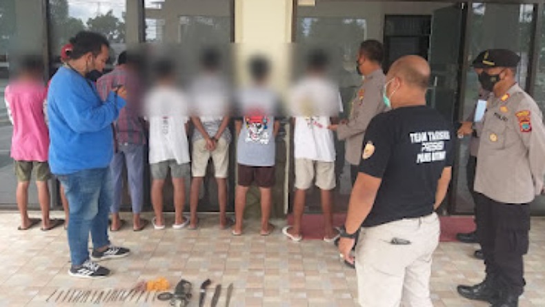 Viral 7 Remaja Produksi Puluhan Panah Wayer di Bitung Resahkan Warga