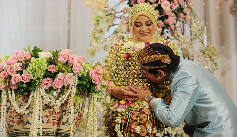 Prosesi Kehamilan 7 Bulan, Perut Aurel Dicium Atta Halilintar - Bagian 1