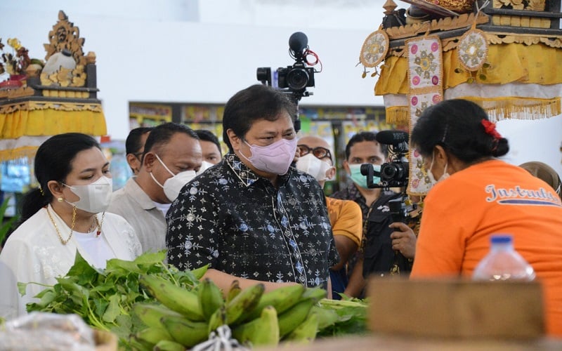 Pemerintah Gelar Operasi Pasar Dalam Rangka Pengendalian Harga Minyak ...