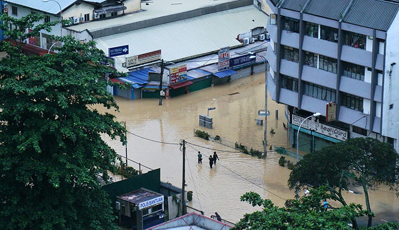 Sejumlah Kawasan Malaysia Dilanda Banjir - Bagian 2
