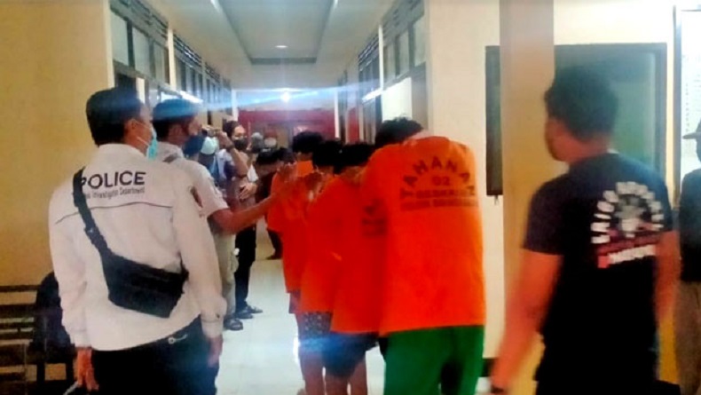 title Pengeroyokan Warga di Makassar hingga Tewas, Motif karena Sering Dibully Pengeroyokan Warga di Makassar hingga Tewas, Motif karena Sering Dibully