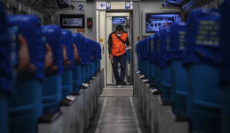 KAI DAOP 2 Operasikan 1.539 Perjalanan Kereta Api pada Masa Nataru - Bagian 1