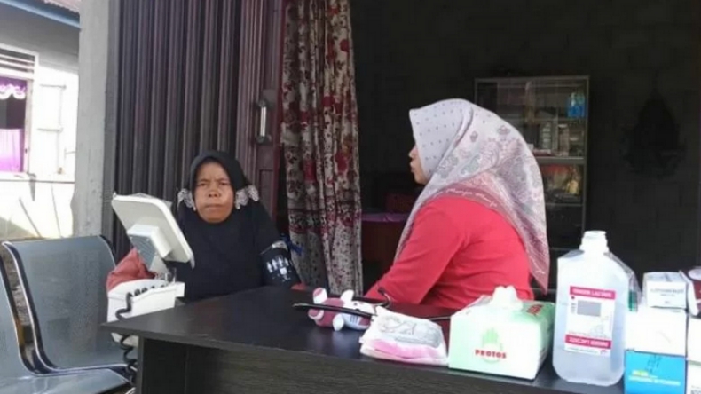 Warga Terdampak Banjir di Ranah Batahan Keluhkan Sakit Ispa dan Maag