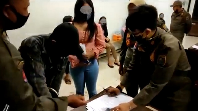 Jelang Bulan Suci Ramadhan, Aktivitas Warung Remang-remang di Cipatat KBB Dipantau