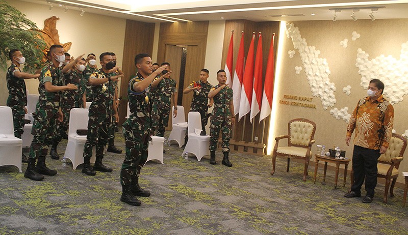 Momen Menko Airlangga Hartarto Berikan Pembekalan kepada 31 Taruna Tingkat III Akmil - Bagian 3