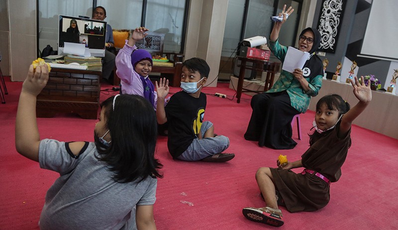 Meriahkan Hari Ibu, Anak-Anak Ikuti Lomba Mendongeng - Bagian 2