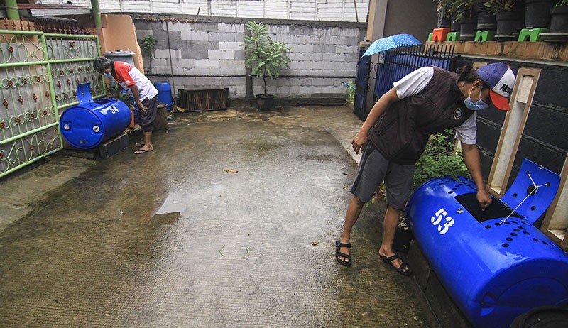 Warga Depok Gunakan Drum untuk Budi Daya Ikan Lele, Sebulan Panen 80 Kilogram - Bagian 2