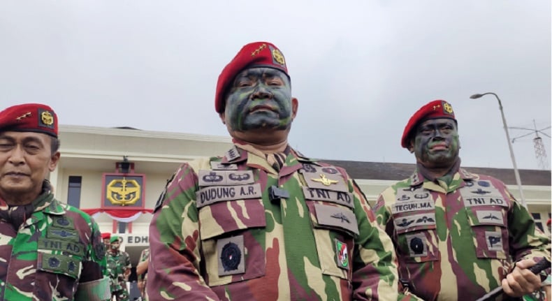 Dapat Tiga Brevet Sekaligus Dari Kopassus, Jenderal Dudung : Kebanggaan ...