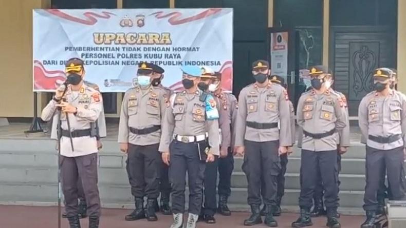 Terlibat Kasus Pencabulan, 1 Anggota Polres Kubu Raya Dipecat
