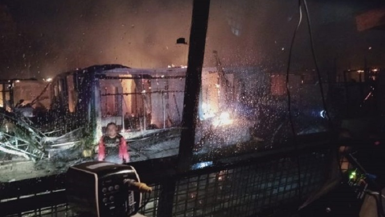Kebakaran di Biak Numfor, Water Cannon sampai Damkar TNI AU Bantu Turun Tangan